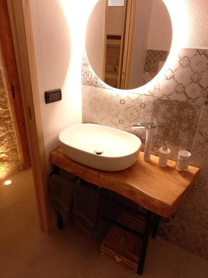 オストゥーニ Casa Luciaヴィラ エクステリア 写真